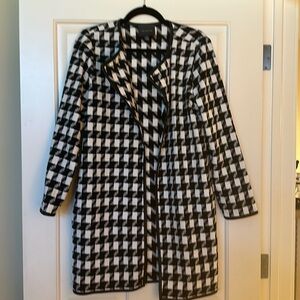 Long houndstooth patterned jacket from The Limited size 6